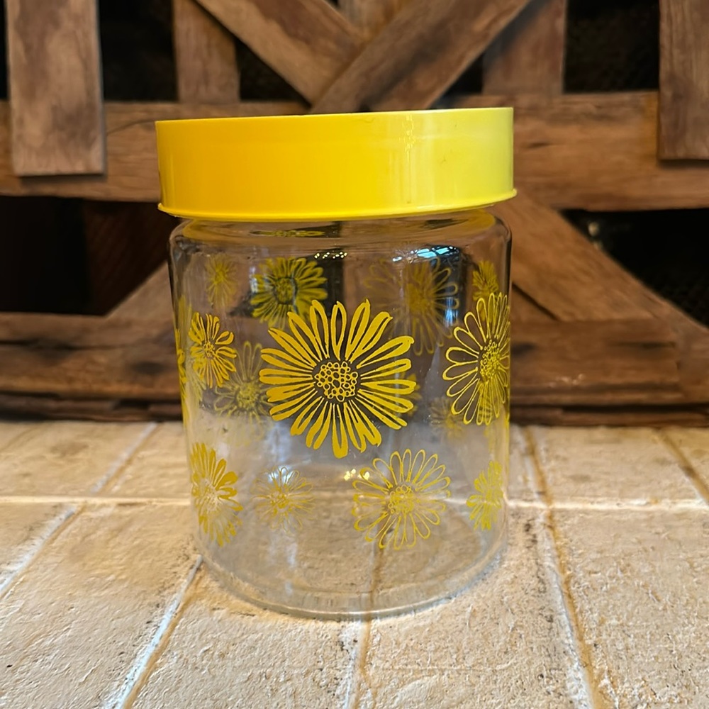 Vintage Corning yellow daisy glass canister